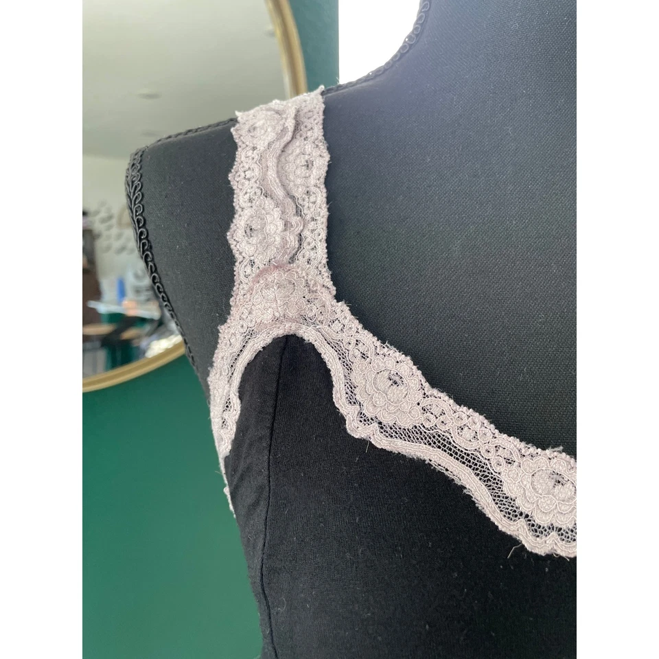 Camiseta sin mangas Nanette Lepore con ribete de encaje cami para mujer M negra rosa Y2K lencería Fairycore Foto 2 de 4