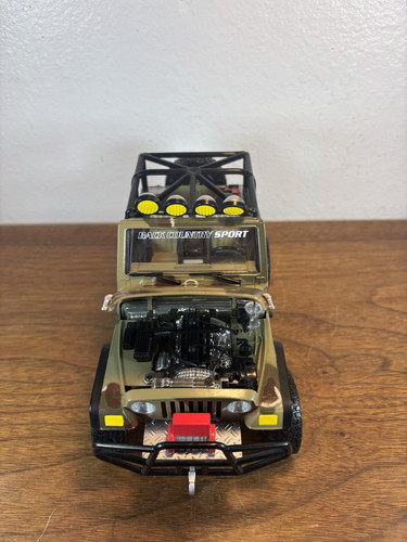 Rare Toy Zone Jeep Wrangler 2004 Custom 4x4 Diecast 1/18 Scale - Picture 7 of 10