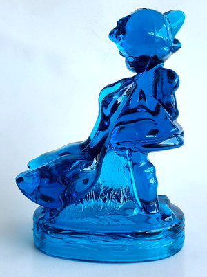 Vintage L.E. Smith Glass Hummel Style Girl w/Geese Colonial Blue 7.5'' Figure