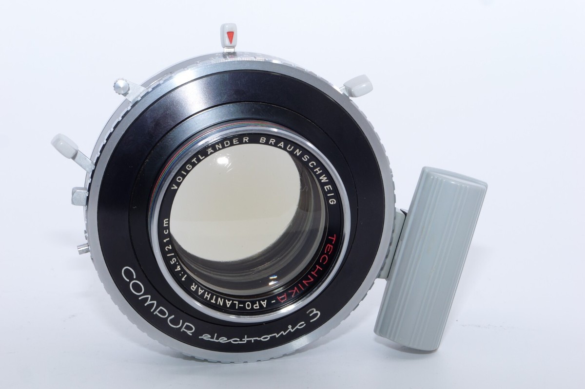 Voigtlander Technika APO-Lanthar 21cm f/4.5 lens. Compur