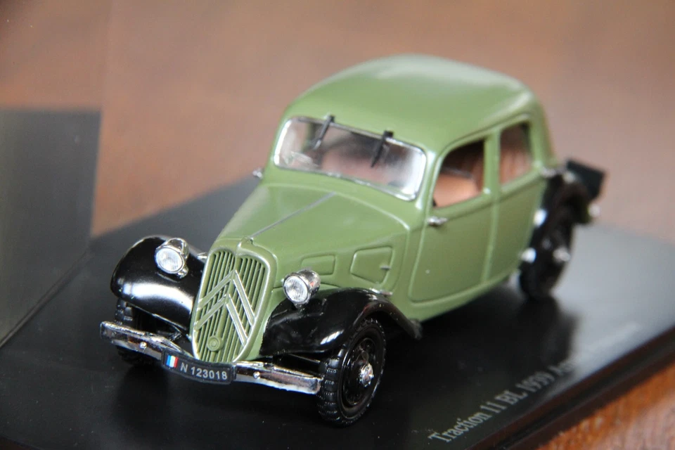 CITROEN TRACTION 11 BL armée française 1/43 ATLAS C neuf en boîte - Photo 4/4