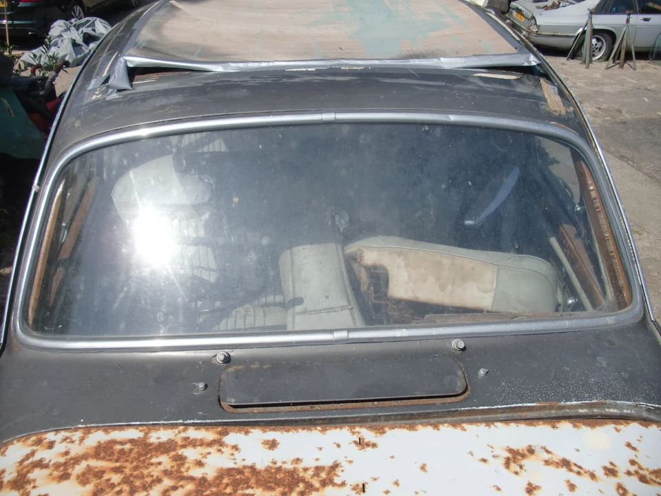 JAGUAR MK2 TIPO S 420 DAIMLER PANTALLA SOBERANA PAR CROMADO Foto 2 de 4