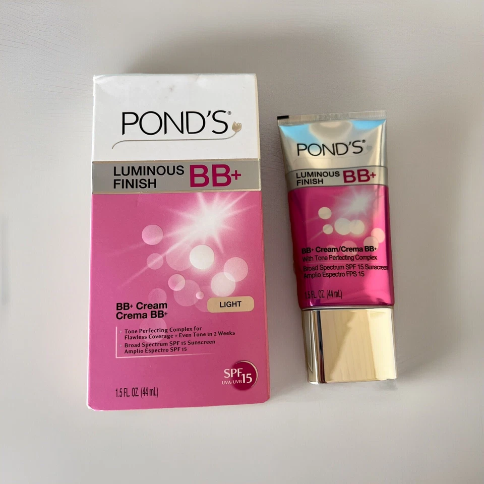 Crema BB Plus Acabado Luminoso Pond's RARA con tono FPS15 CLARO 1,5 oz. 06/16 Foto 2 de 4