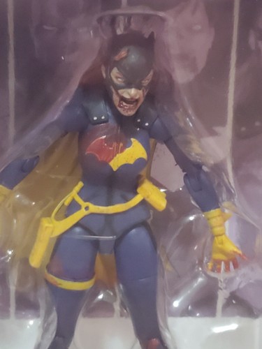 DCEASED BATGIRL ACTION FIGURE DC COMICS DIRCT ESSENTIALS BATMAN UNIVERSE - Picture 3 of 3