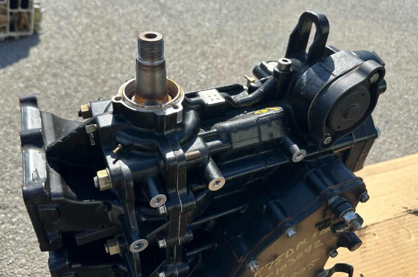 Clean Used OEM Johnson / Evinrude 2004-05 75/90 HP 3-CYL eTec Outboard Powerhead