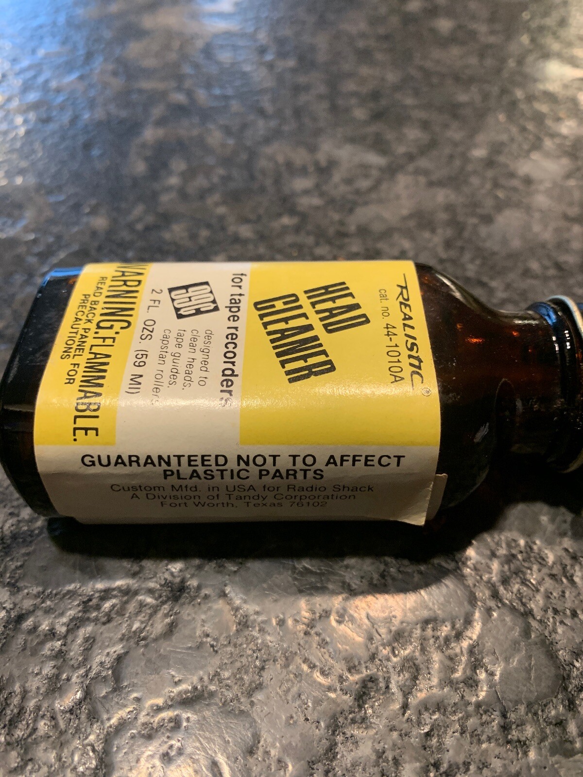 Vintage Realistic Bottle TAPE HEAD CLEANER 441010 for Tape Recorders