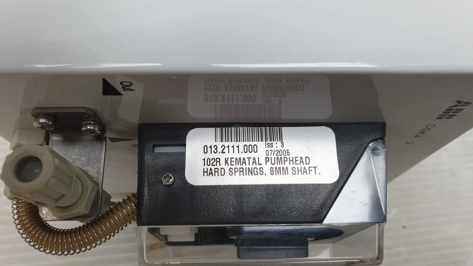 Pump head label: 013.2111.000, 102R Kematal pumphead, hard springs, 8 mm shaft