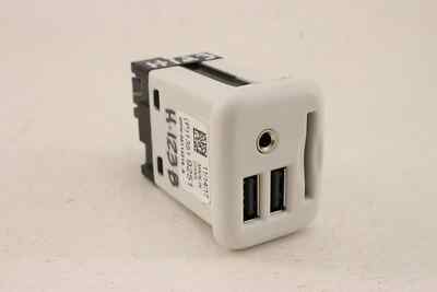 New OEM GM USB Port SD Memory Card 2017-2019 Camaro ATS CTS 13526855 13519251