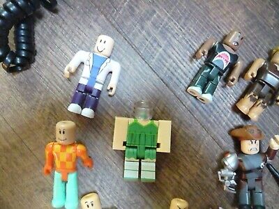 Roblox Toys Play Set Lot Of 5 random mix Action Figures NO CODES