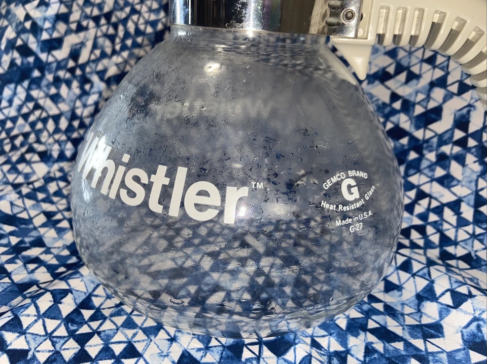 (114) Cafeteira vintage vintage Gemco The Whistler 8 xícaras garrafa de fogão de vidro vintage - Imagem 2 de 4