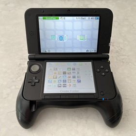 Nintendo 3DS XL Red/Black with Charger, Grip, and screen protector 