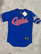 VTG Majestic Cooperstown Chicago Cubs Jersey Size Small Wriggly Field Patch NWT 