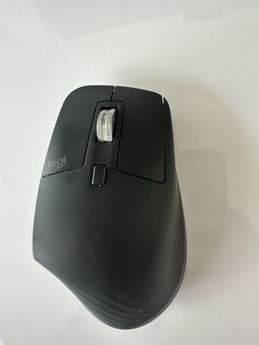 Logitech MX Master 3 Bezprzewodowa mysz laserowa USB/Bluetooth - Zdjęcie 3 z 5