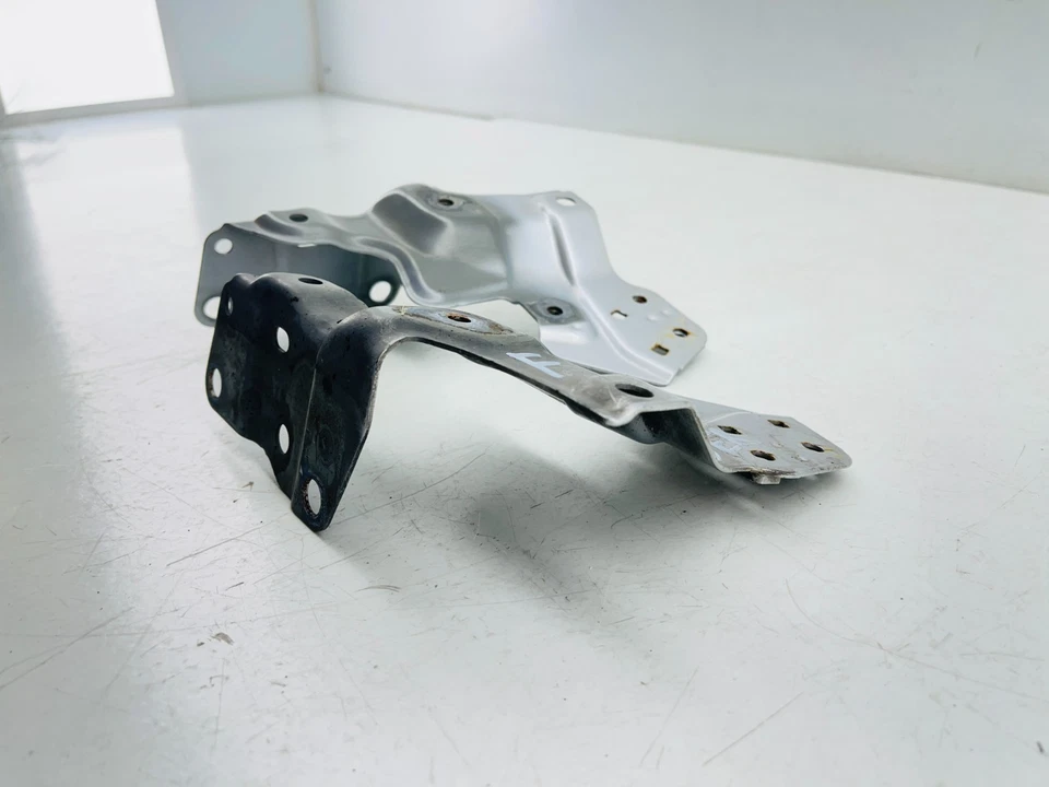2011–2014 Lexus CT200h Front Fender Mount Bracket Set FL FR OEM - Image 3 of 4