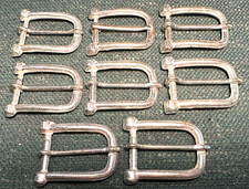 LOT OF 8 BELT BUCKLES AS PICTURED APPROX. 1-1/2 IN X 2 IN LONG