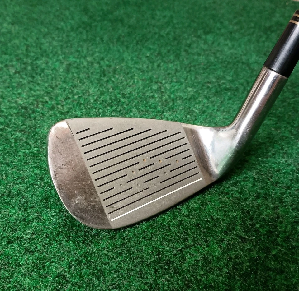 Square Two Kathy Whitworth Monogram II Single 9 Iron 35.5" Long Ladies Graphite - Image 4 of 4