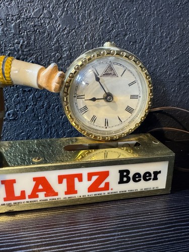 Vintage Working 1950's BLATZ Beer Lighted Bar Clock Sign Advertising Light USA - Picture 4 of 8