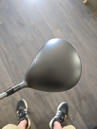CALLAWAY 2024 EDGE DRIVER 10.5° GRAPHITE SHAFT WITH HEADCOVER - ONLY USED ONCE. - Picture 3 of 7