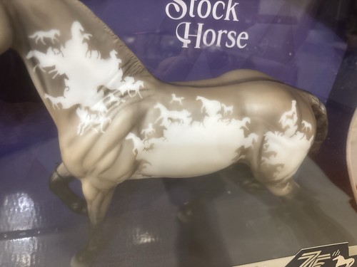 New Breyer Stock Horse #10321 75th Anniversary Smart Chic Olena Pinto - Picture 5 of 15