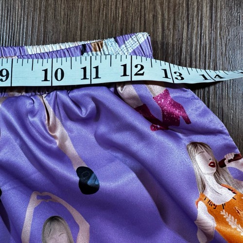 TAYLOR SWIFT Pajamas Womens/Girls XSmall Lavender Printed Satin Top & Shorts NWT - Picture 14 of 14