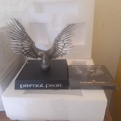 Primal Fear: Delivering The Black (Limited Boxset) (CD + DVD + Eagle Sculpture)