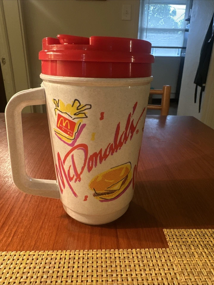 Taza de papas fritas con pajita McDonald's térmica color rojo vintage 1992 Foto 4 de 4