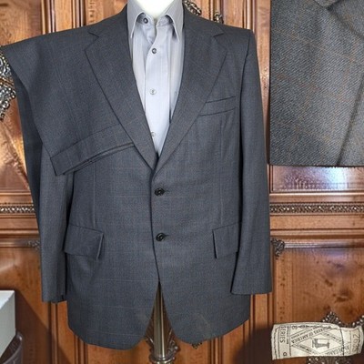 Hart Schaffner Marx 1970s 2 Piece Suit Mens 40R 34X30 Gray Windowpane Wool