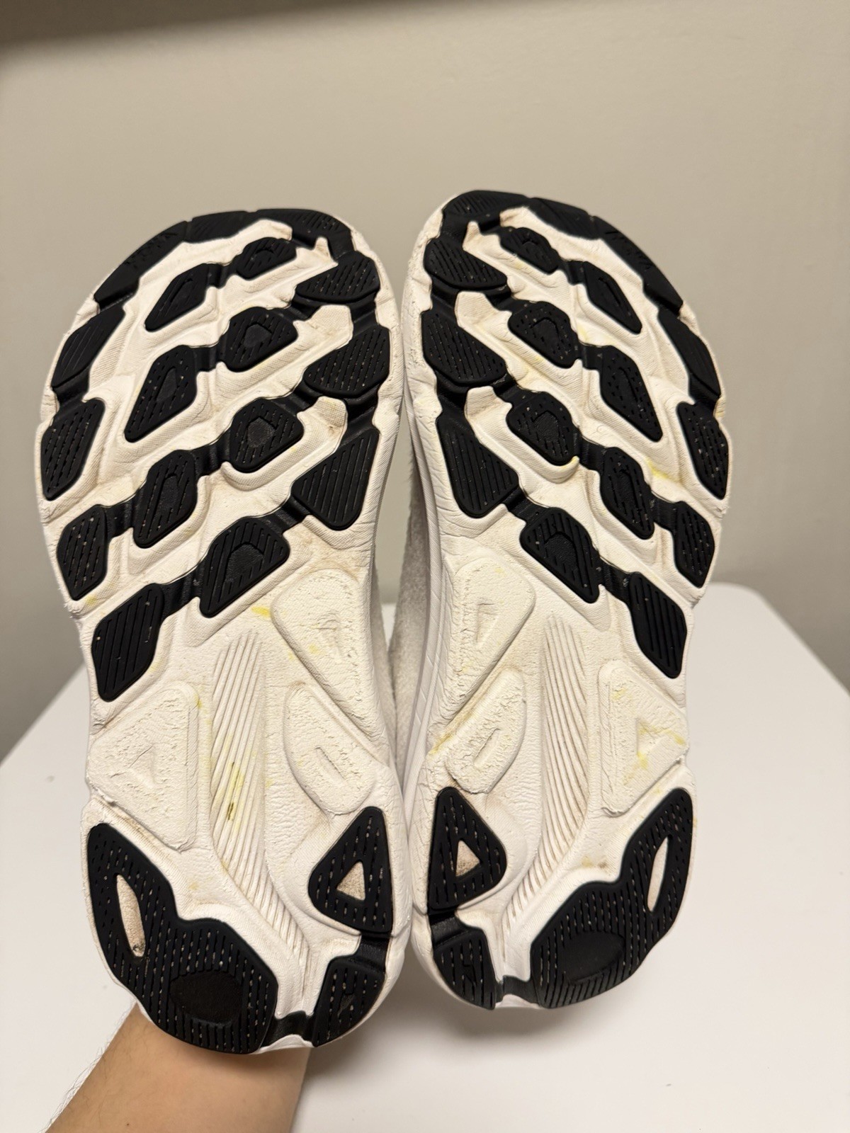 Hoka One One Clifton 9 White Athletic Running Shoes Sneakers Men’s US 9 D UK 8.5 thumbnail 6