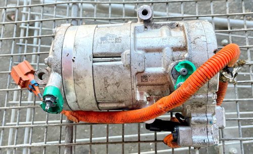 OEM 16-22 TESLA Model X Air Conditioning A/C Compressor 1042442-00-G - 第 1/6 張圖片