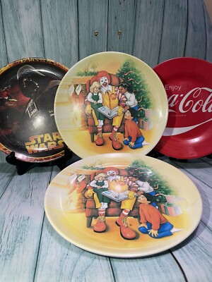 Lot of vintage plastic plates Star Wars Coca-cola Red McDonald’s  Christmas