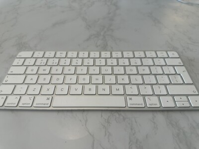 apple Magic Keyboard (USB-C) 英語（US） Magic Keyboard (USB-C) - British English - Apple (CA)