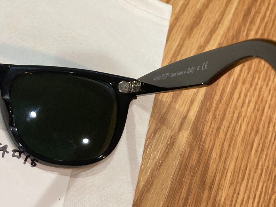 RayBan RB2140 Original Black Wayfarer Classic Unisex 54mm Sunglasses