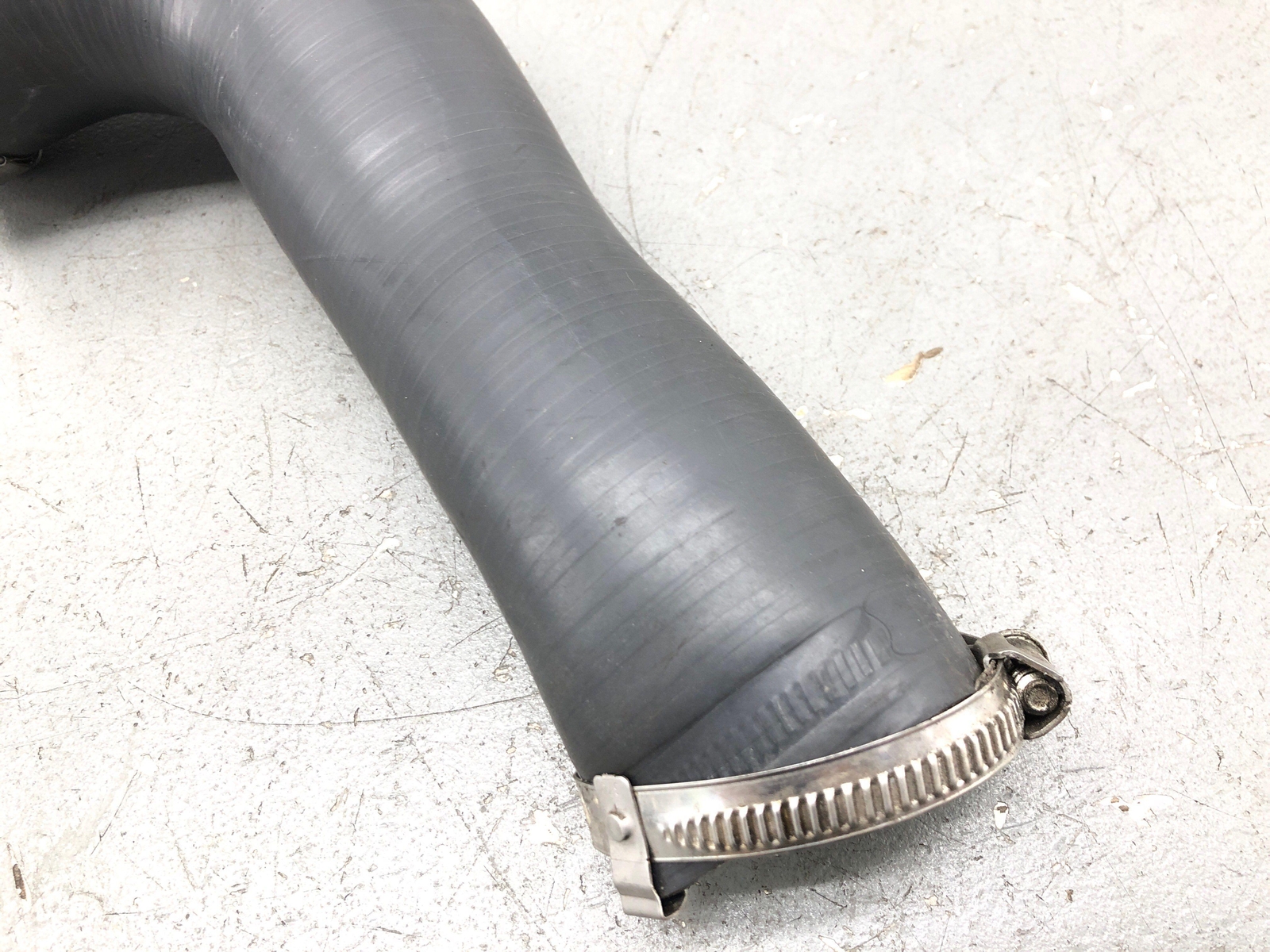 2020-2023 MCLAREN GT 4.0L LEFT AIR INTAKE INLET HOSE PIPE LINE 22FA232GP OEM