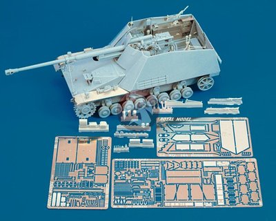Royal Model 1/35 Sd.Kfz.164 Hornisse - Nashorn Update Set Part 1 (Dragon) 319