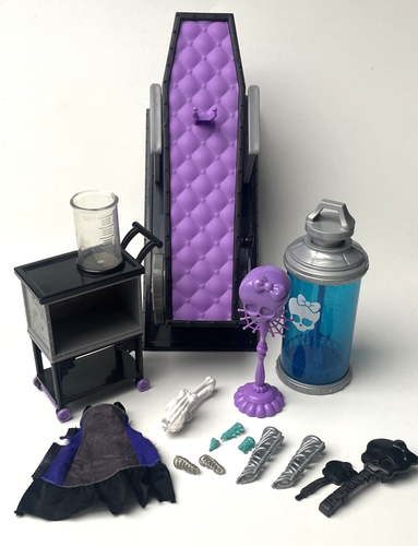 Monster High BCC47 Designkammer Colour me creepy O. Puppe Mattel Labor Zubehör - Bild 1 von 13