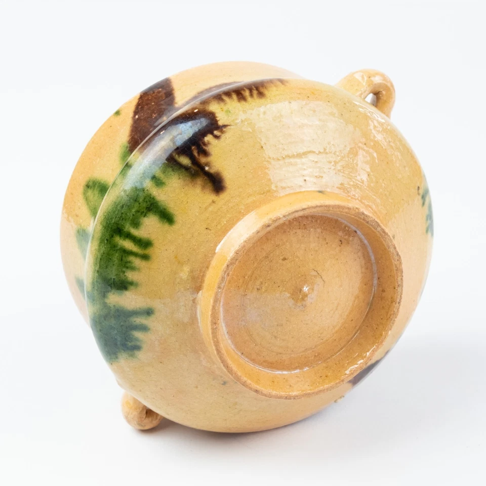 Antiguo cuenco de cerámica de esponja de gres primitivo con asas esmalte rojo marrón Foto 4 de 4