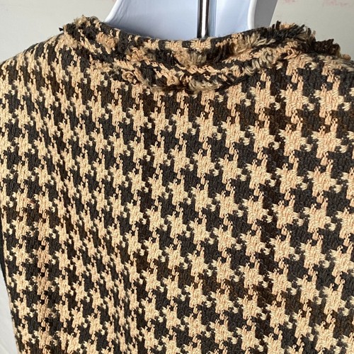 Cabi Zip Front Sweater Jacket Beige Houndstooth Gray Knit Sleeves Size 4 - Picture 6 of 8
