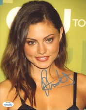 Phoebe Tonkin Sexy Autographed Signed 8x10 Photo ACOA 2020-7