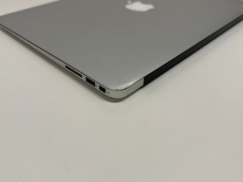 MacBook Air 13" Late 2010 MacBookAir3,2 4GB RAM 256 GB SSD - Afbeelding 5 van 8