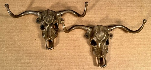 Cast Bronze Rustic Western 'Cattle Skull' Wall Hooks! - Picture 4 of 6