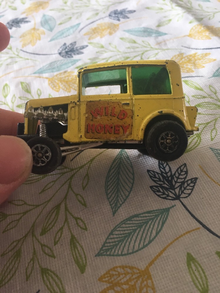 Picture 2 of 6