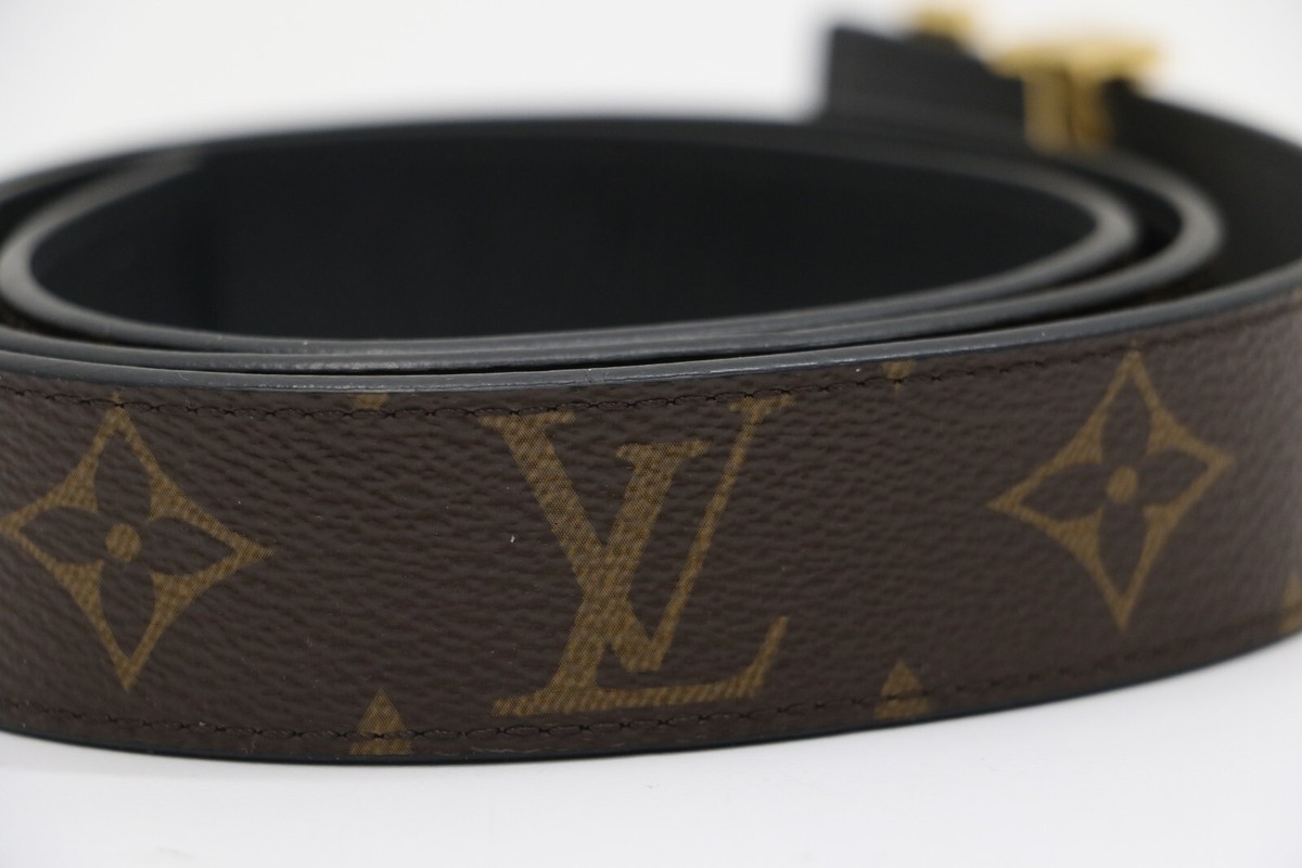 LOUIS VUITTON Monogram 30mm LV Initiales Reversible Belt