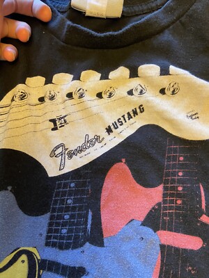 Fender Mustang Guitar Shirt Sz L | eBay