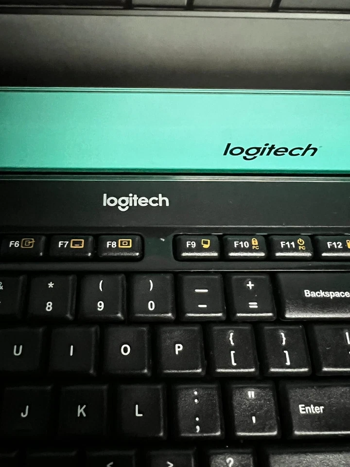 Logitech MK530 Wireless Keyboard & Mouse Combo w/Receiver  - Image 3 of 4
