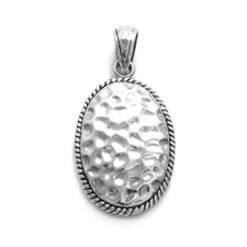 925 Sterling Silver Hammered Oval with Twisted Rope Border Pendant