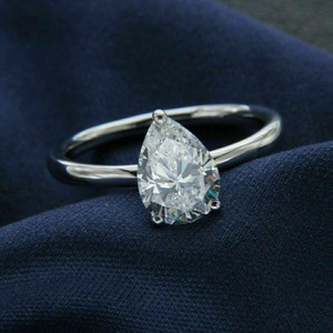 Real 14KT White Gold 3.00CT Fabulous Round Shape Solitaire Engagement Ring Real 14KT White Gold 3.00CT Fabulous Round Shape Solitaire Engagement Ring