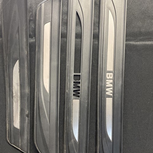 06-11 BMW 328I FRONT RIGHT DOOR SILL PANEL MOLDING TRIM COVER OEM 51477203601 /7 - Picture 2 of 6