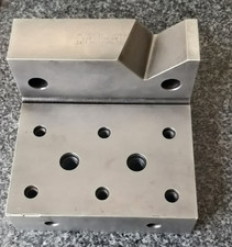 Hermann Schmidt   4 x 4    ANGLE PLATE with V notch  TOOLMAKER