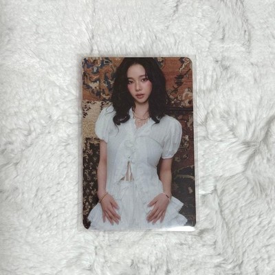 aespa Karina Season's Greetings Lenticular Card B 2026
