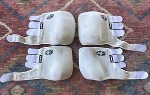 White Professional’s Choice SMB 3 Sz Medium Equine Splint Boots Full Set